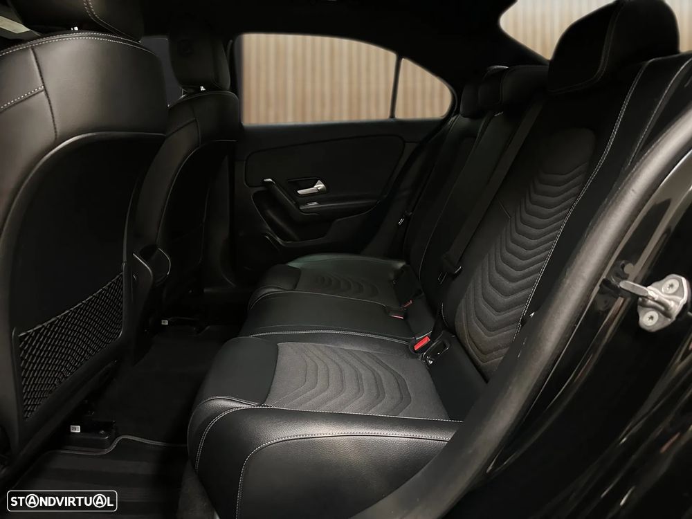 Mercedes-Benz A 250 Limousine e 8G-DCT Progressive Advanced - 11