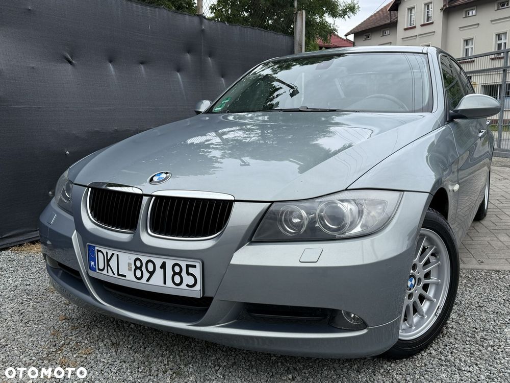 BMW Seria 3 - 1