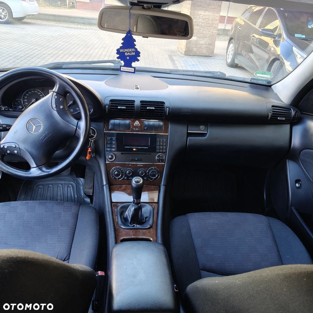 Mercedes-Benz Klasa C 200 CDI Classic - 7