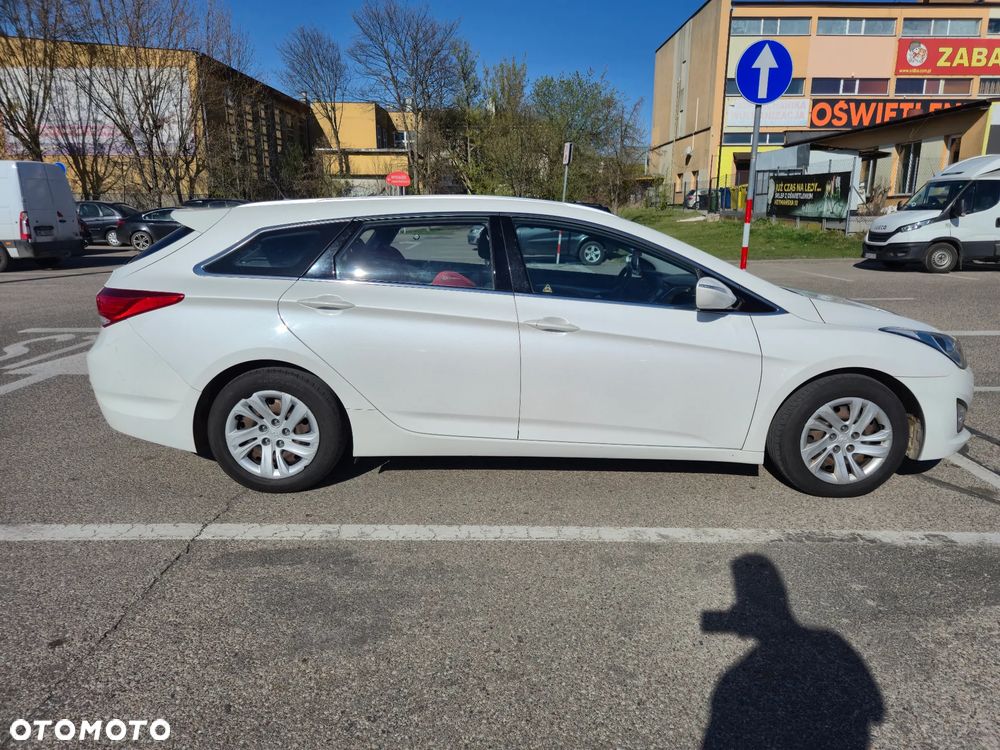 Hyundai i40 Kombi 1.6 Trend - 4