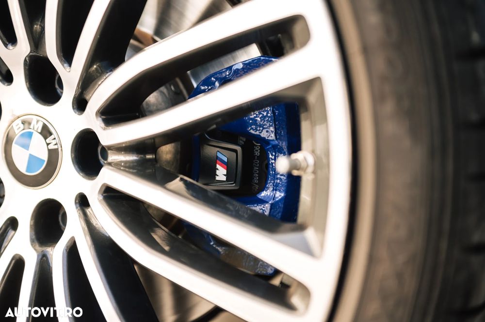 BMW Seria 5 530d xDrive Aut. - 12