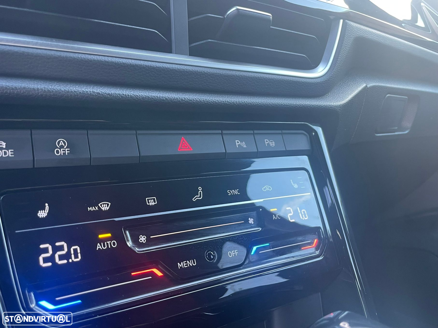 VW T-Roc 1.5 TSI R-Line DSG - 30