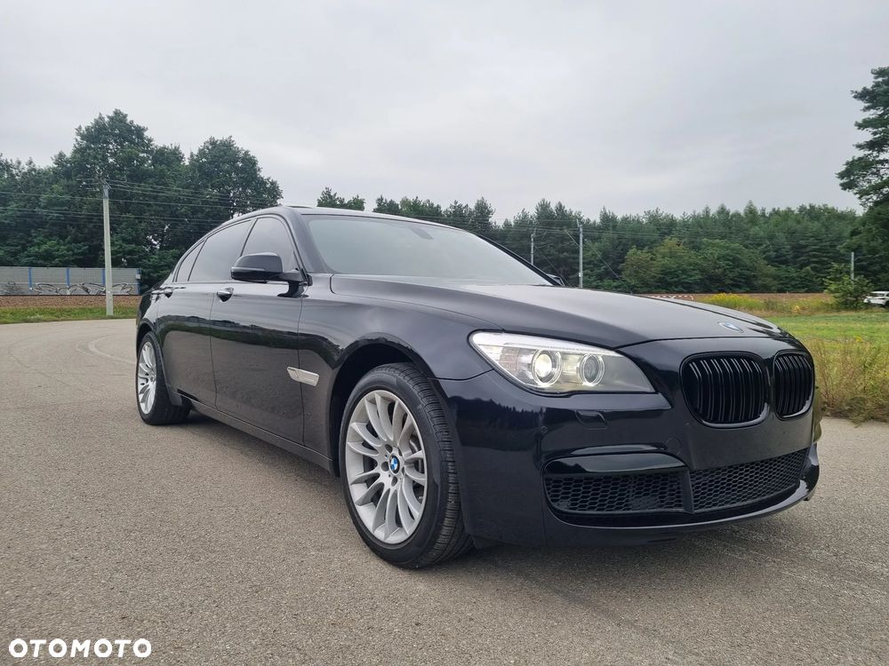 BMW Seria 7 740Li - 4