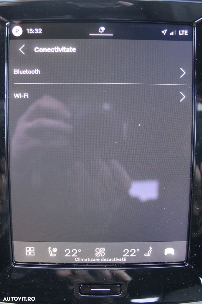 Volvo XC 40 B3 AT FWD MHEV Plus Dark - 20