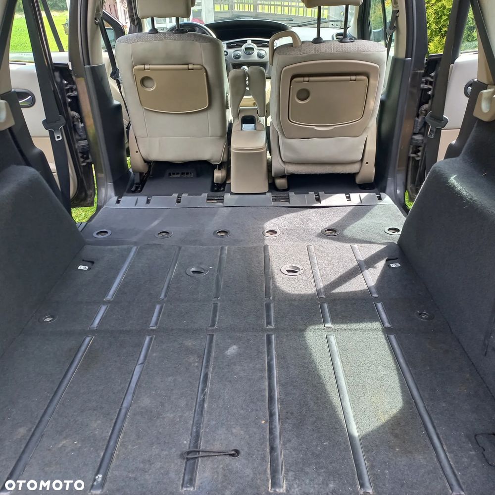 Renault Grand Scenic - 5