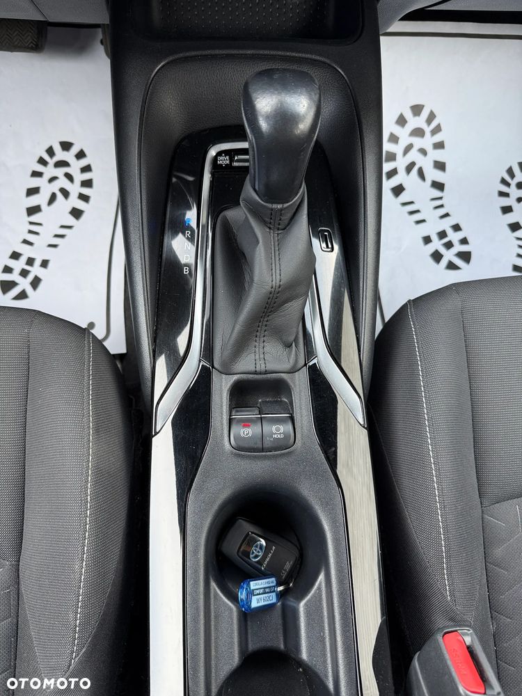 Toyota Corolla 1.8 Hybrid GPF Comfort - 13