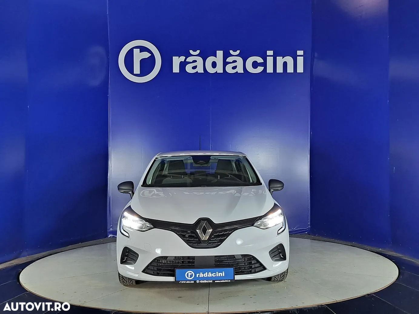 Renault Clio - 8