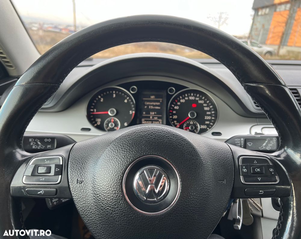 Volkswagen Passat 2.0 TDI Comfortline DPF - 10