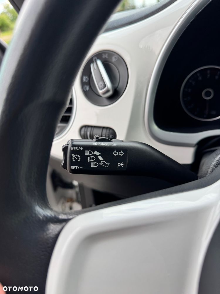 Volkswagen Beetle 1.2 TSI Exclusive Design - 28