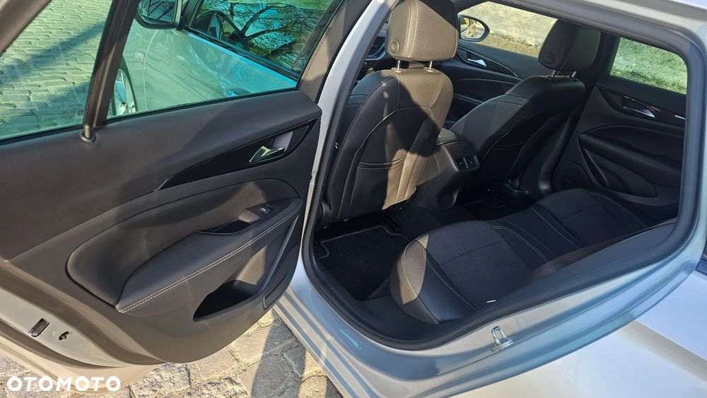 Opel Insignia 2.0 CDTI Business Elegance S&S - 20