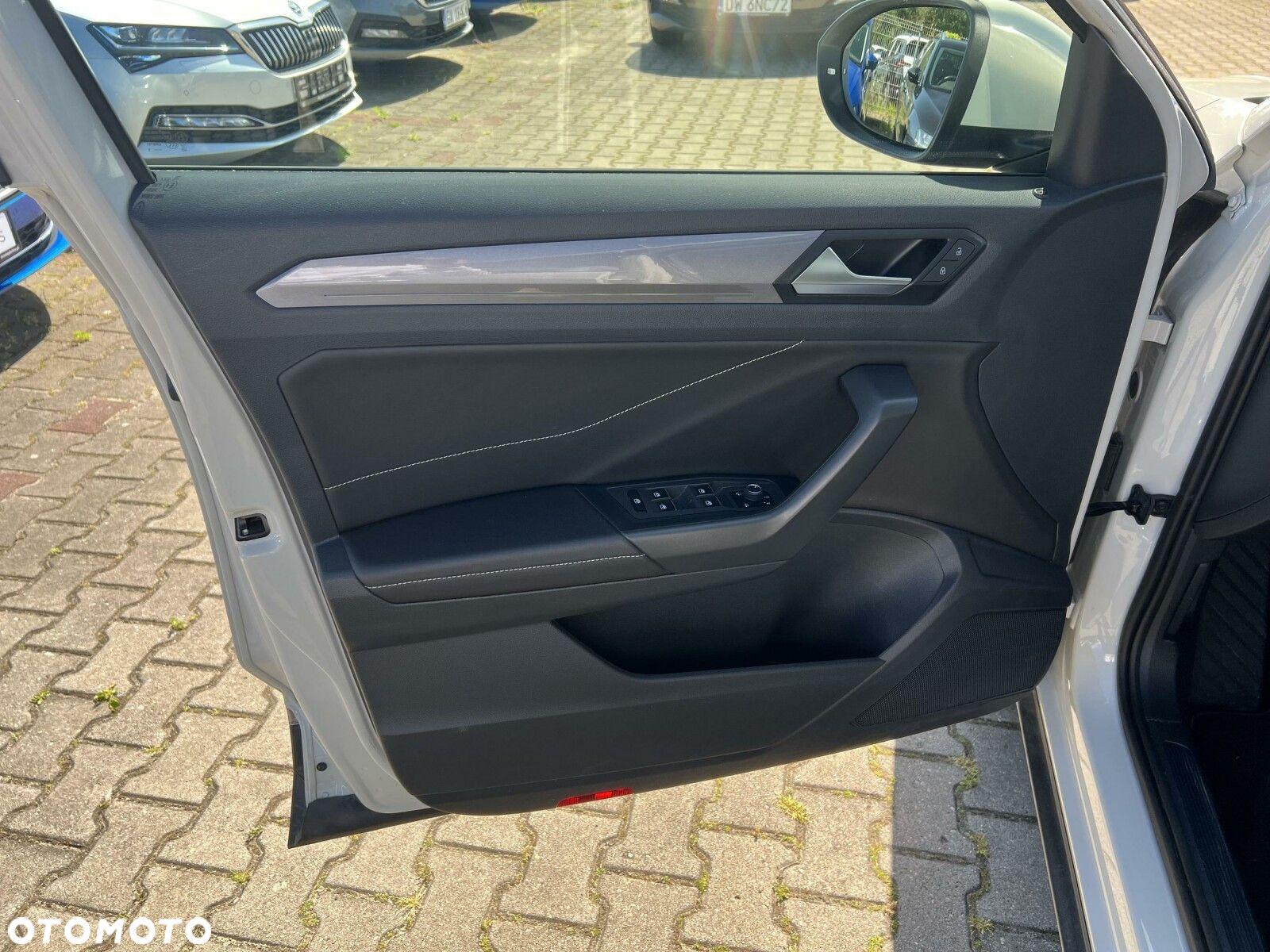 Volkswagen T-Roc 1.5 TSI Style DSG - 20