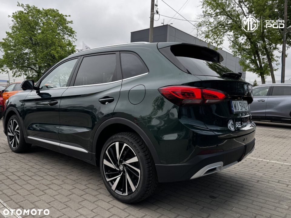 MG ZS Hybrid+ - 12