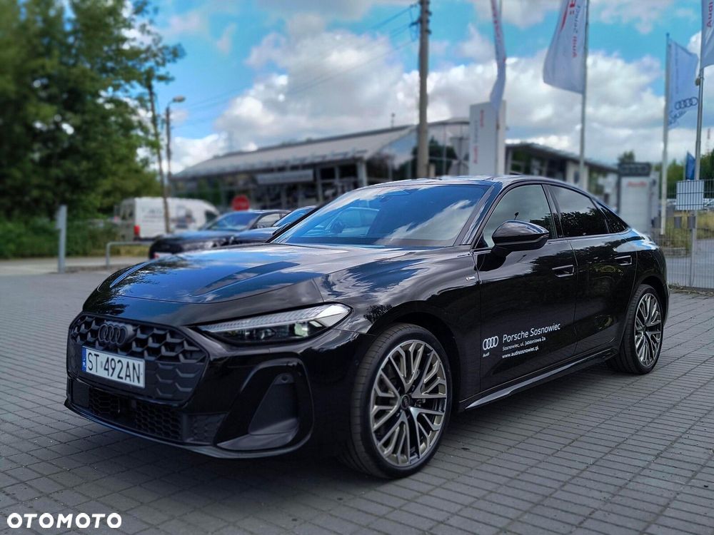 Audi A5 Limousine - 1