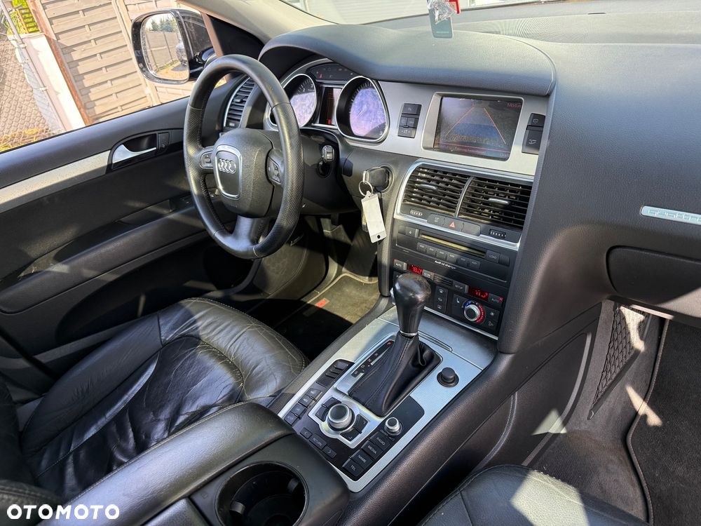Audi Q7 3.0 TDI DPF quattro tiptronic - 22