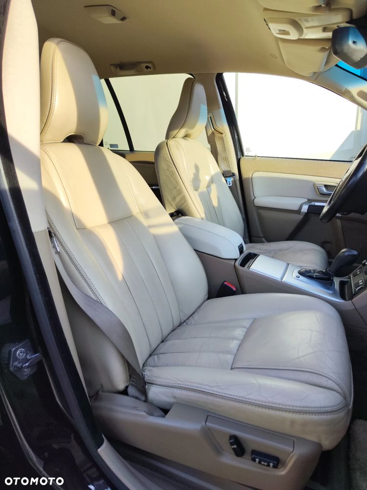 Volvo XC 90 D5 AWD Executive - 28