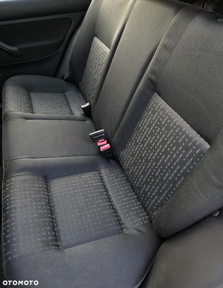 Volkswagen Golf 1.4 Trendline - 15