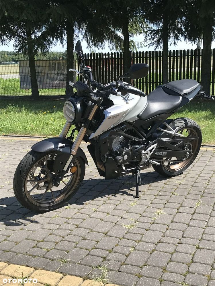 Honda CB - 15