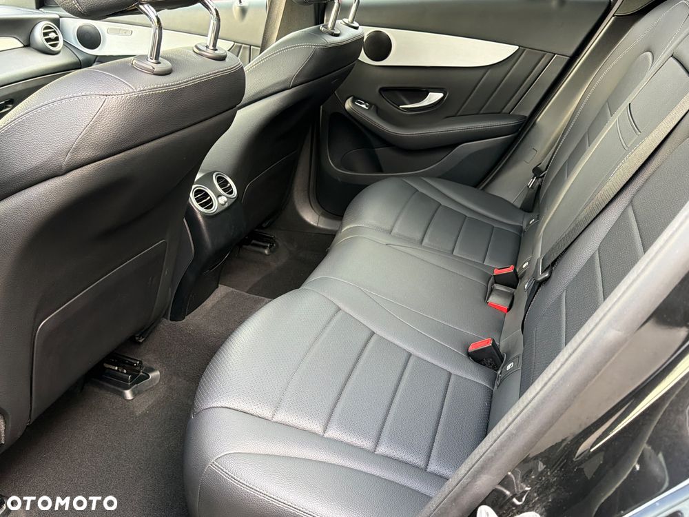Mercedes-Benz GLC 200 d 4Matic 9G-TRONIC Edition AMG Line - 16