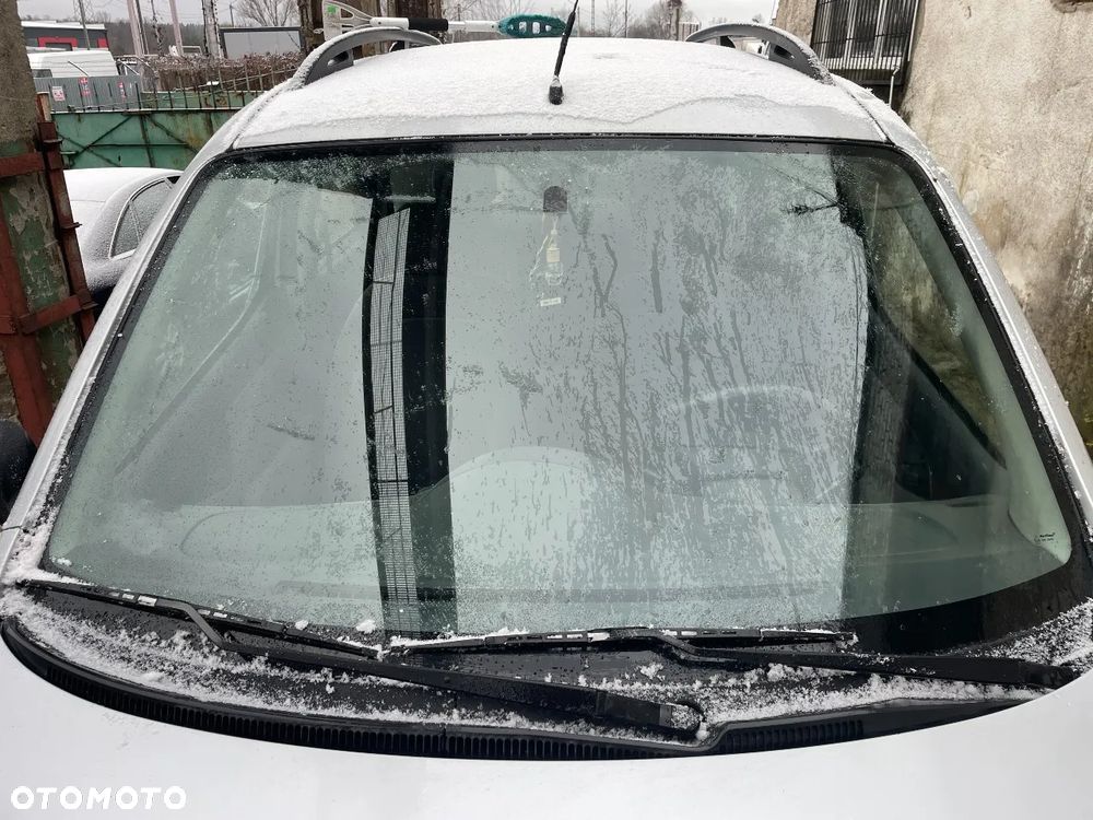 MASKA ZDERZAK DRZWI LAMPA KLAPA SZYBA I INNE TOYOTA YARIS VERSO 199 - 4