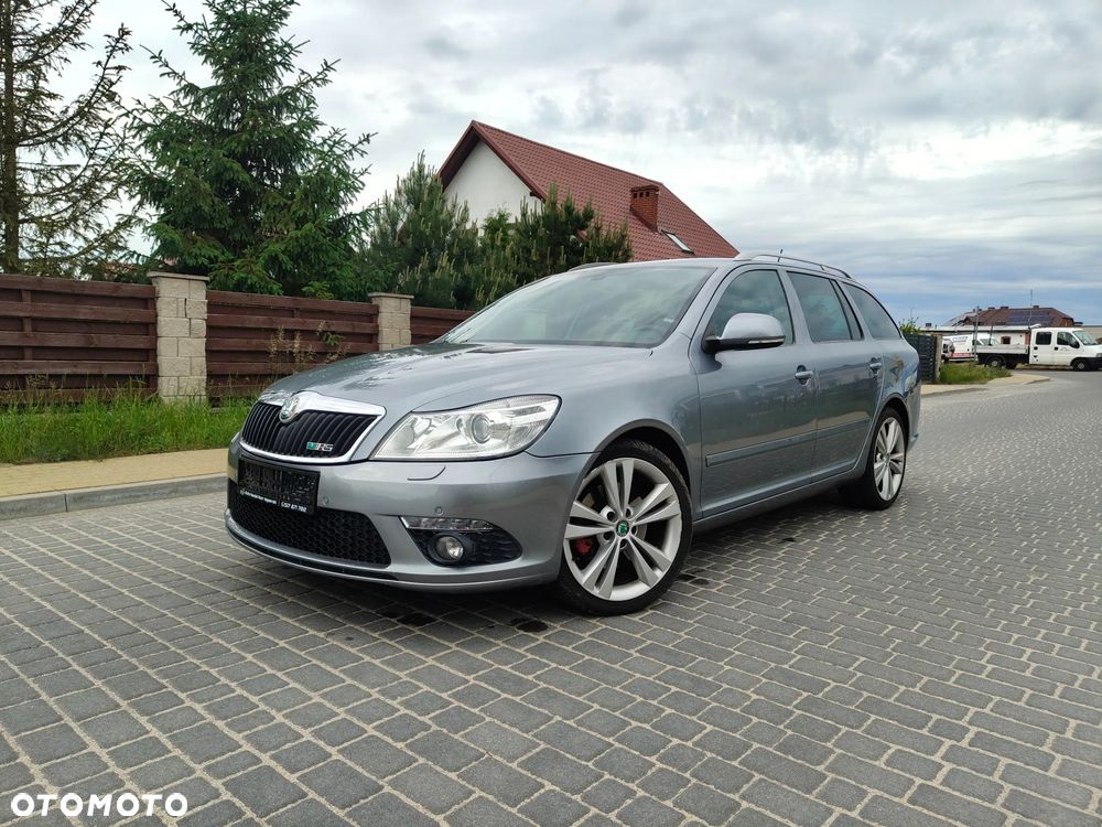 Skoda Octavia 2.0 TSI RS - 2