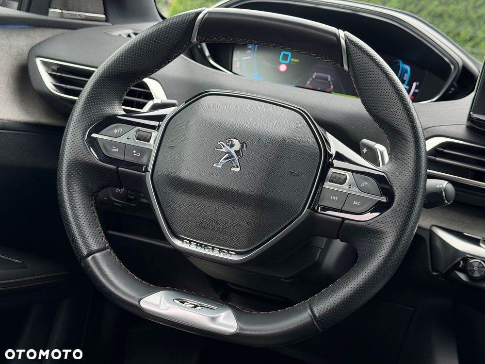 Peugeot 3008 225 e-EAT8 GT - 25