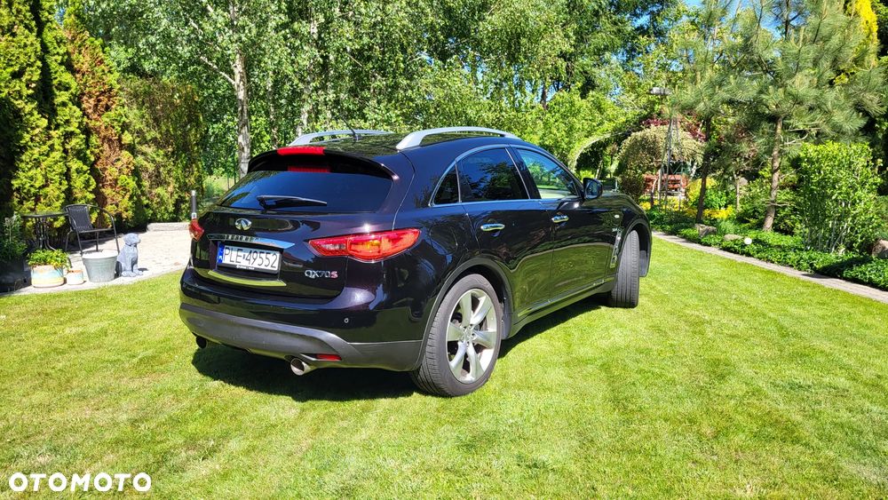 Infiniti QX70 3.0d S Premium - 8