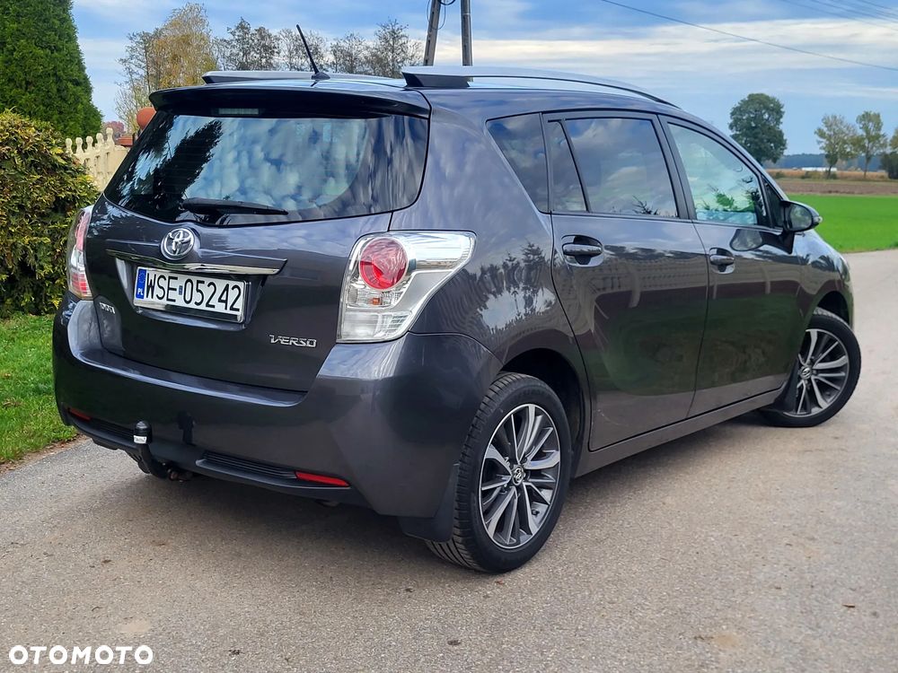 Toyota Verso - 7