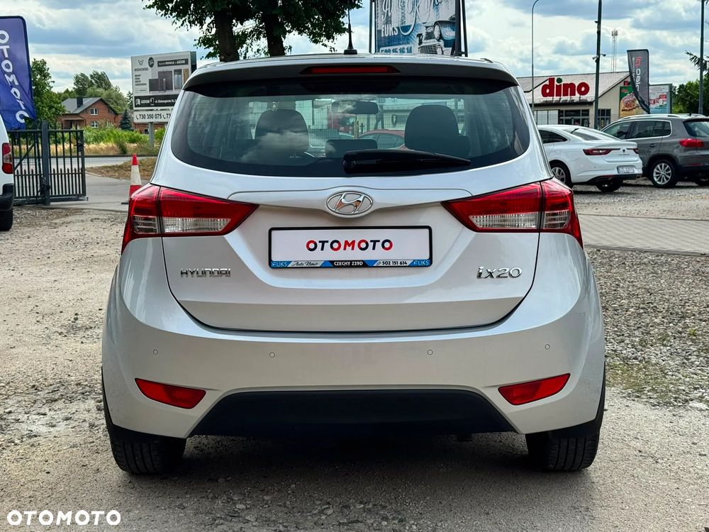 Hyundai ix20 - 11