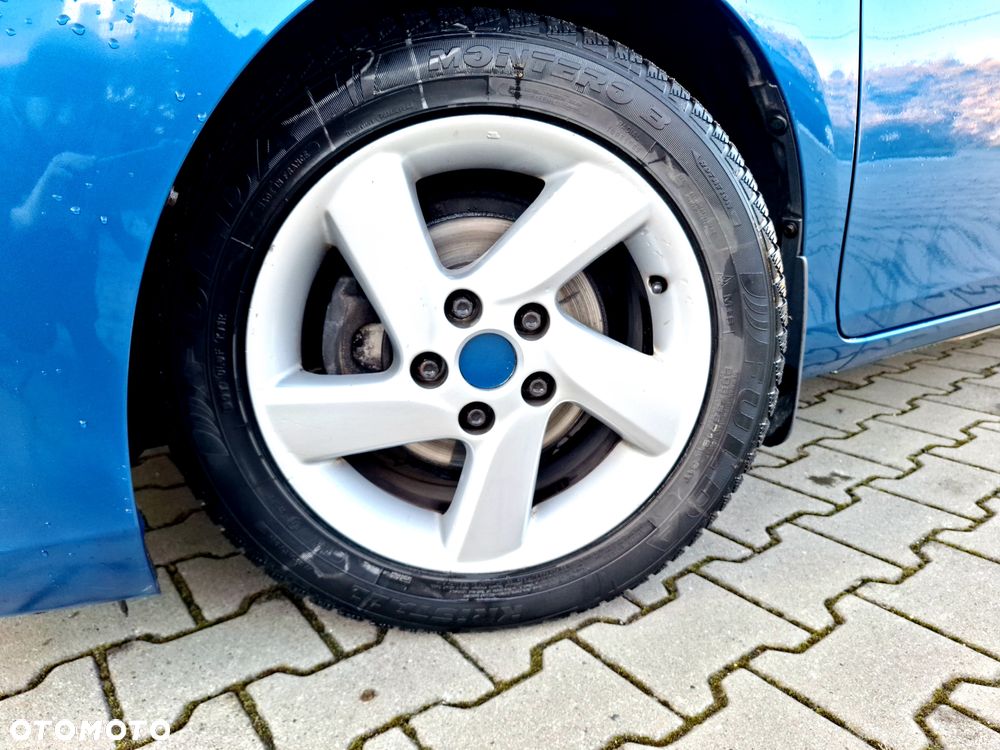Toyota Auris - 14