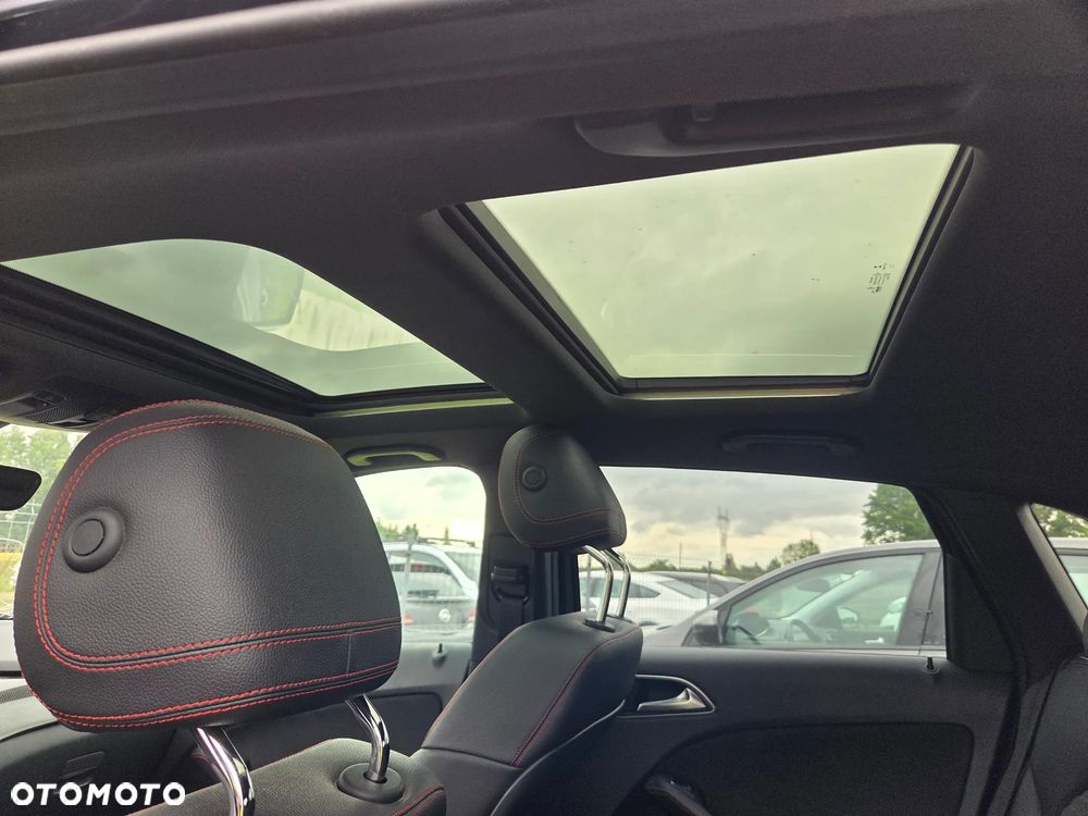 Mercedes-Benz Klasa B 180 d BlueEFFICIENCY Edition Style - 14