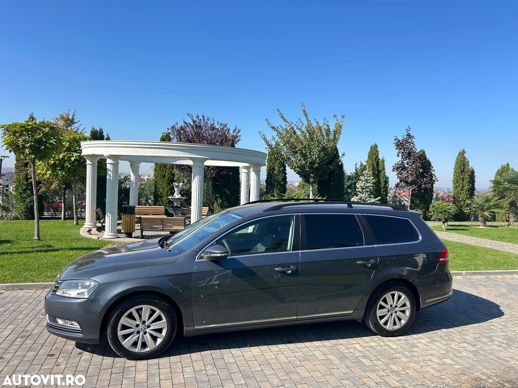 Volkswagen Passat Variant 2.0 Blue TDI DSG SCR Comfortline - 18