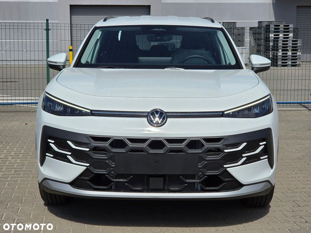 Volkswagen T-Roc - 3