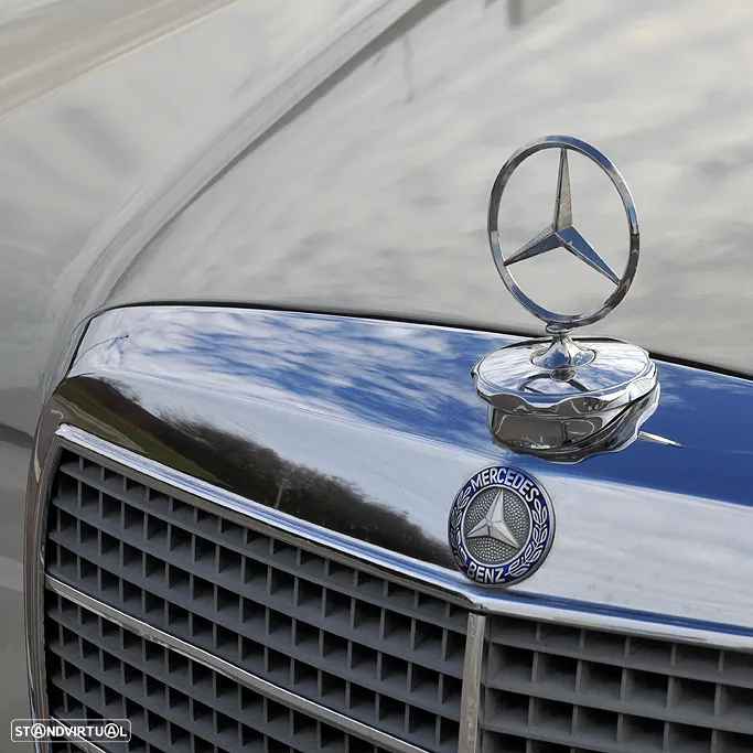 Mercedes-Benz 250 - 2