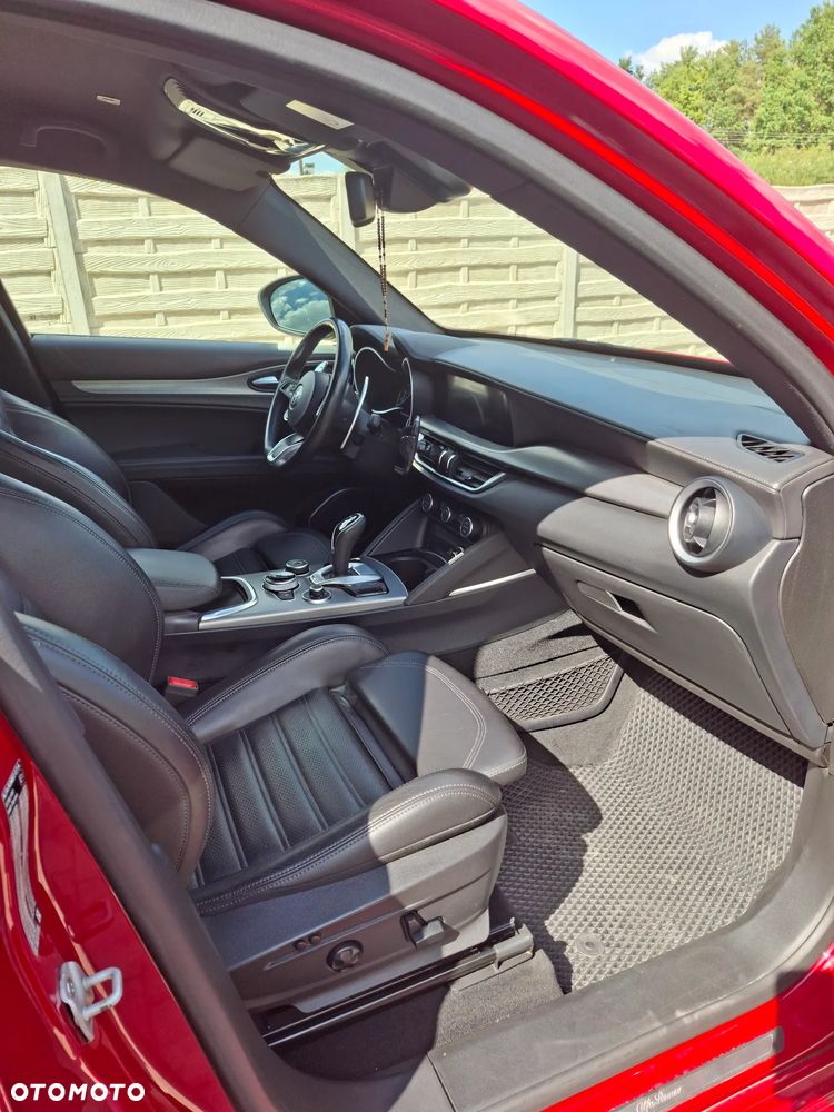 Alfa Romeo Stelvio 2.0 Turbo Veloce Q4 - 20