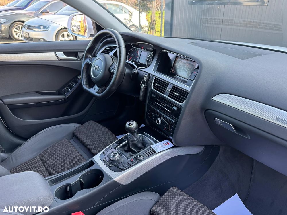 Audi A4 2.0 TDI DPF quattro Ambiente - 27