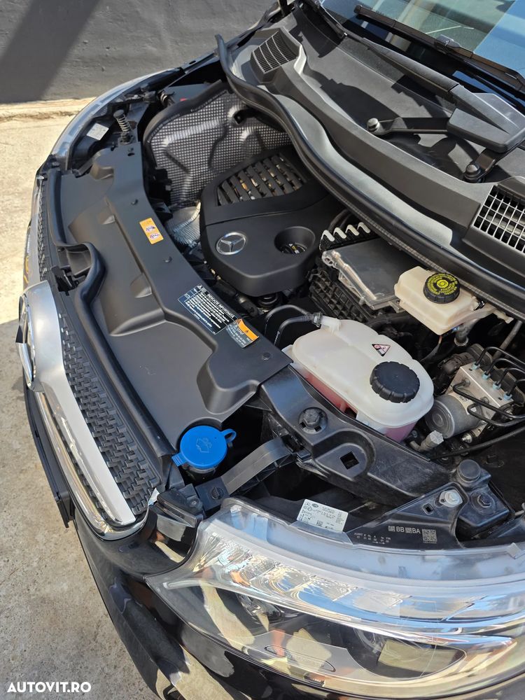 Mercedes-Benz V - 11