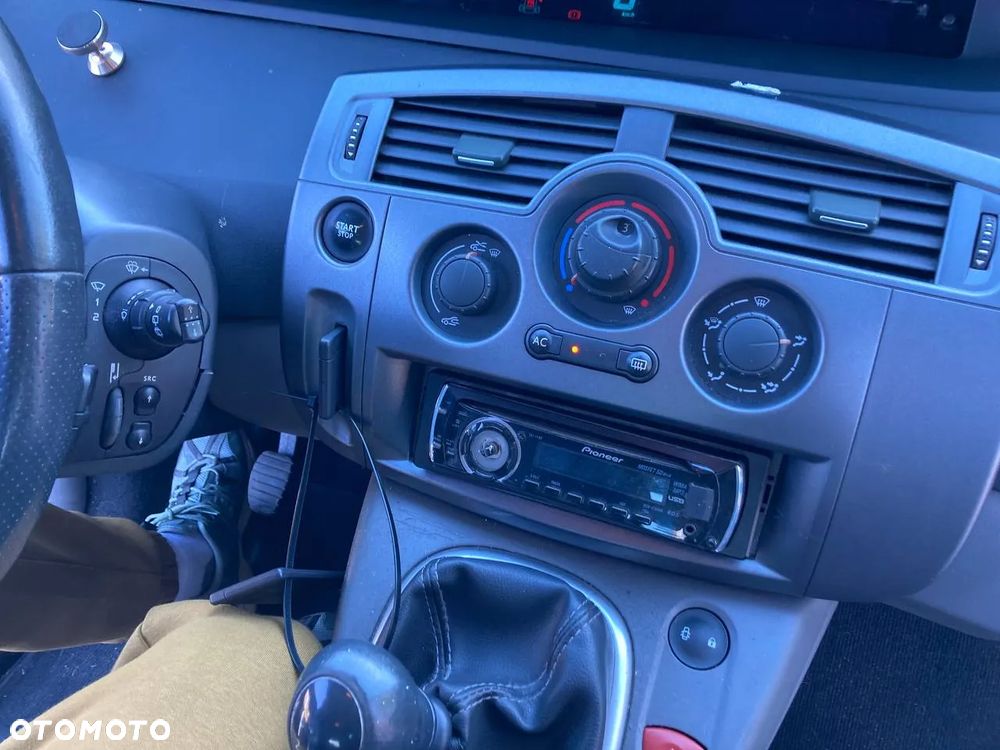 Renault Scenic - 9