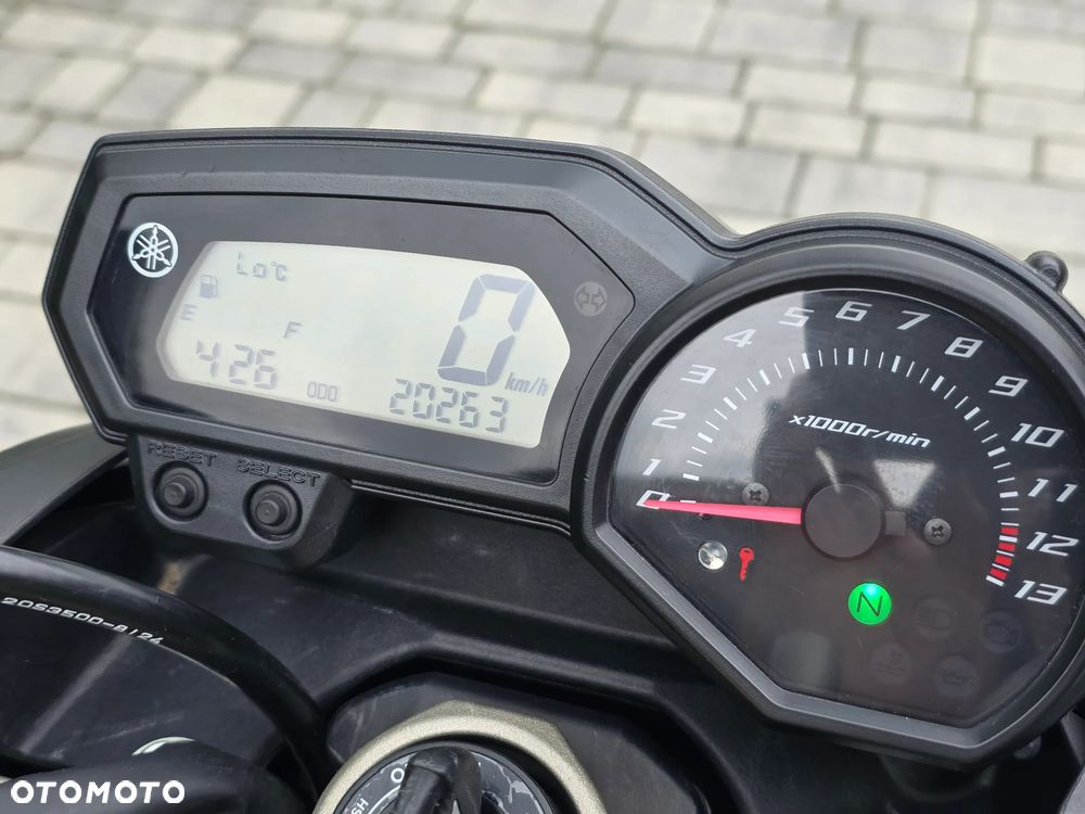 Yamaha XJ - 13