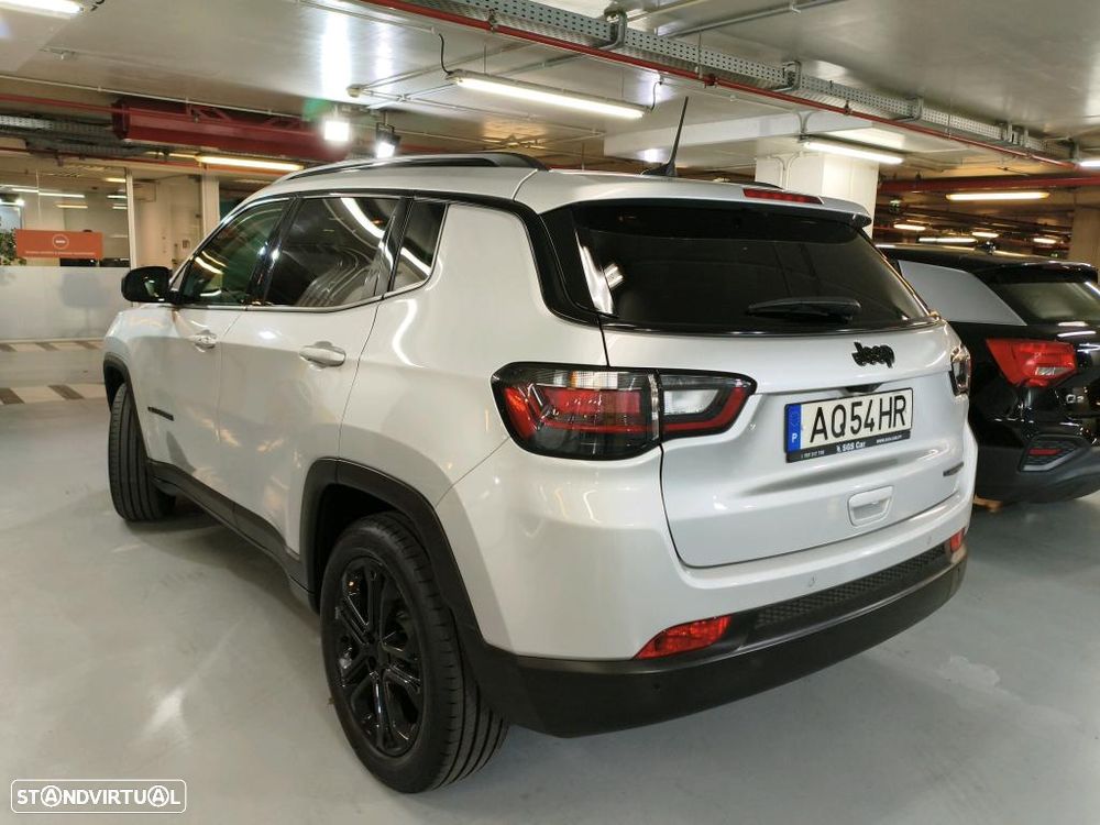 Jeep Compass 1.6 MultiJet Night Eagle - 3