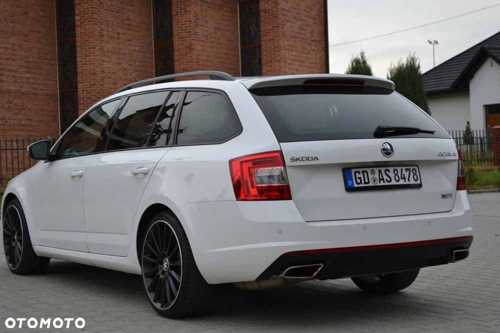 Skoda Octavia 2.0 TDI (Green tec) RS - 16