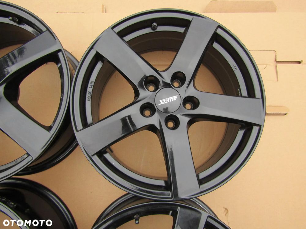 4x Felgi 17 Peugeot 407 308 3008 II Citroen C4 II Picasso C5 III Opel Grandland-X 7 j 5x108 ET42 - 6
