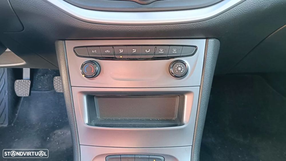 Opel Astra 1.5 D Business Edition S/S - 7