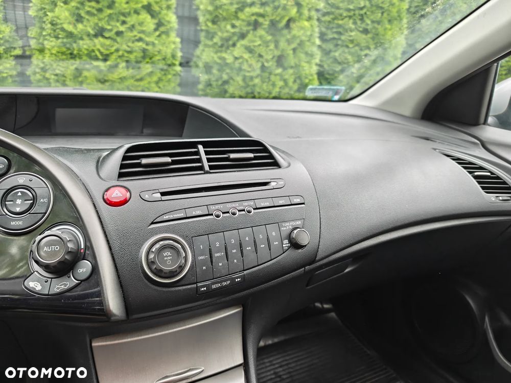 Honda Civic 1.4 Comfort - 8