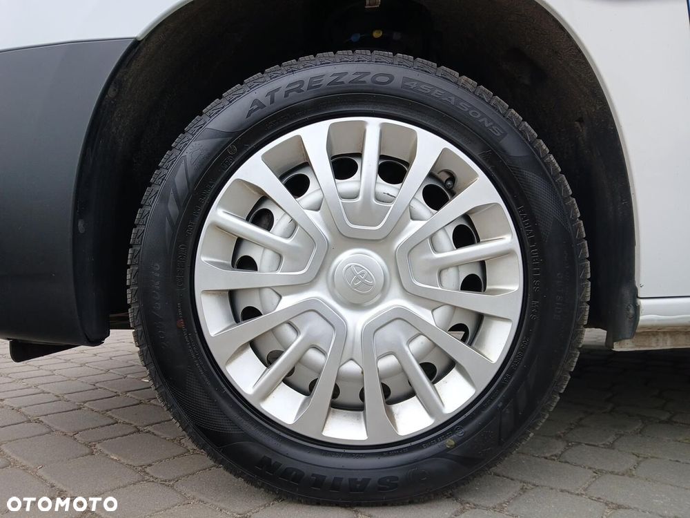 Toyota PROACE CITY - 39
