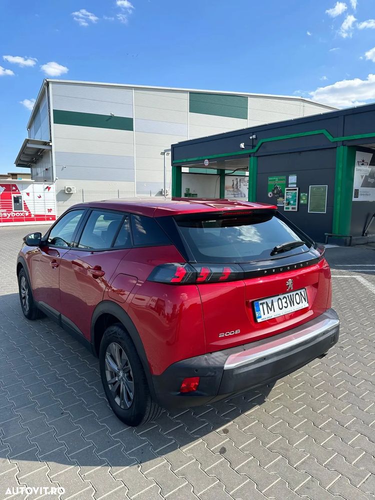 Peugeot 2008 1.2 L PureTech STT Active - 6