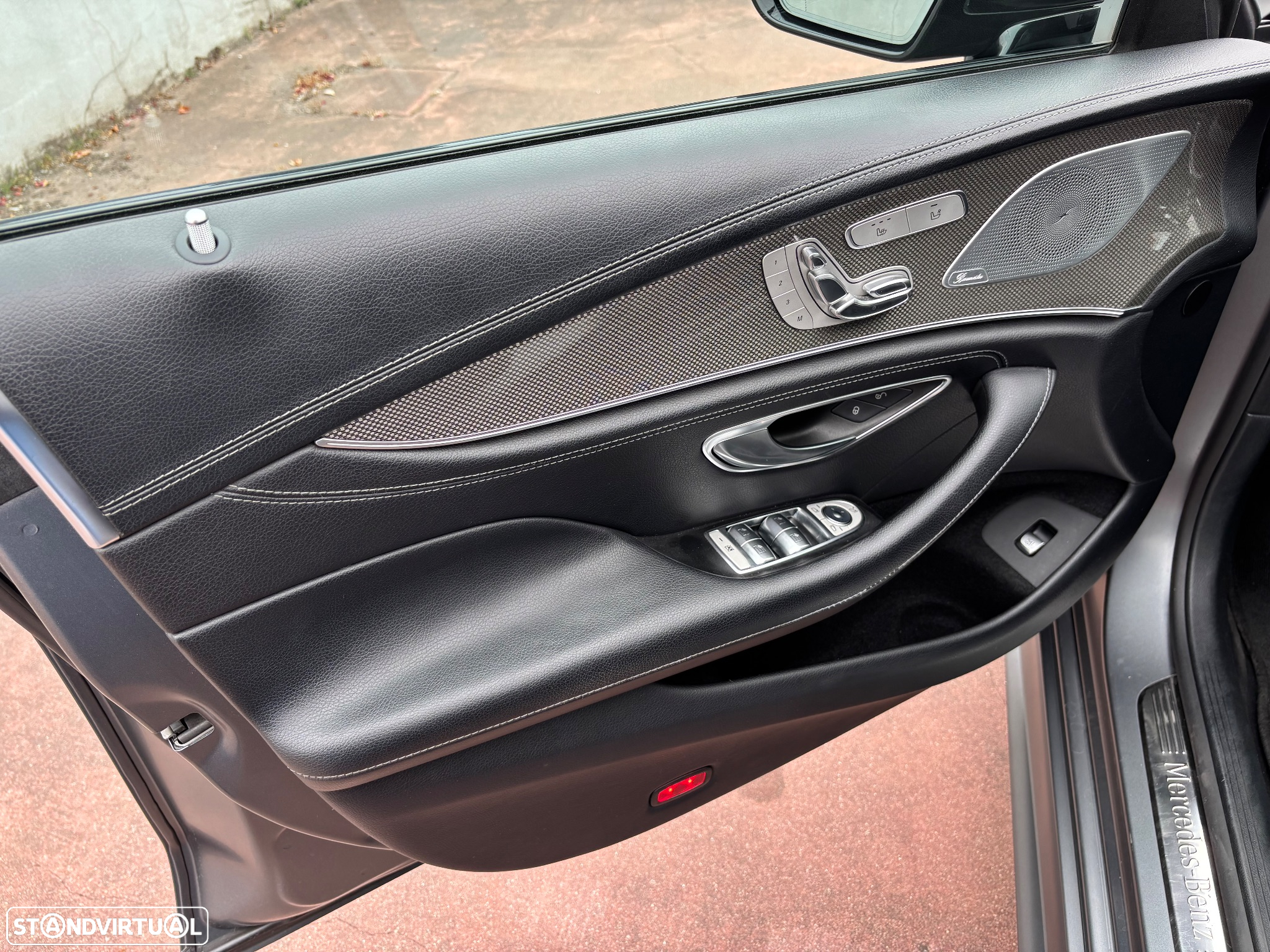 Mercedes-Benz CLS 400 d 4Matic AMG Line - 11