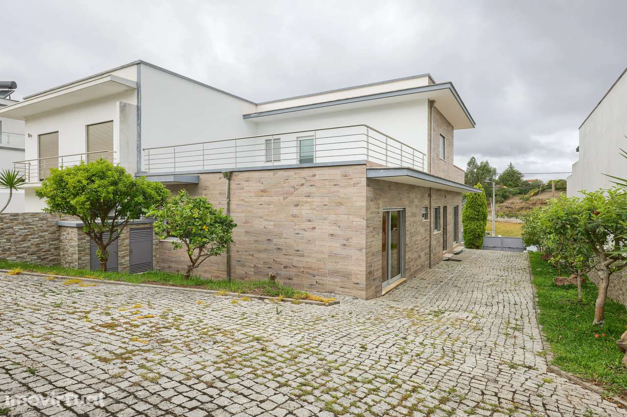 Moradia T3 em Albergaria-a-Velha - Grande imagem: 3/34