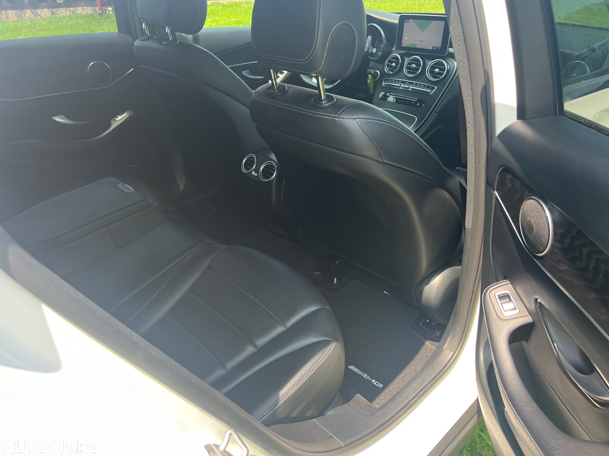 Mercedes-Benz GLC Coupe 250 d 4Matic 9G-TRONIC AMG Line - 6