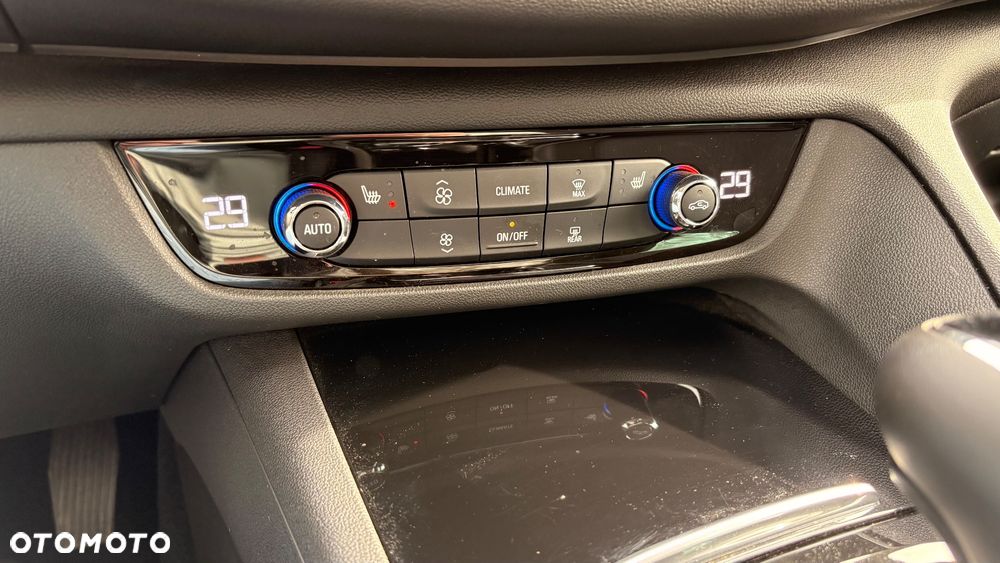 Opel Insignia 2.0 CDTI automatik Innovation - 22