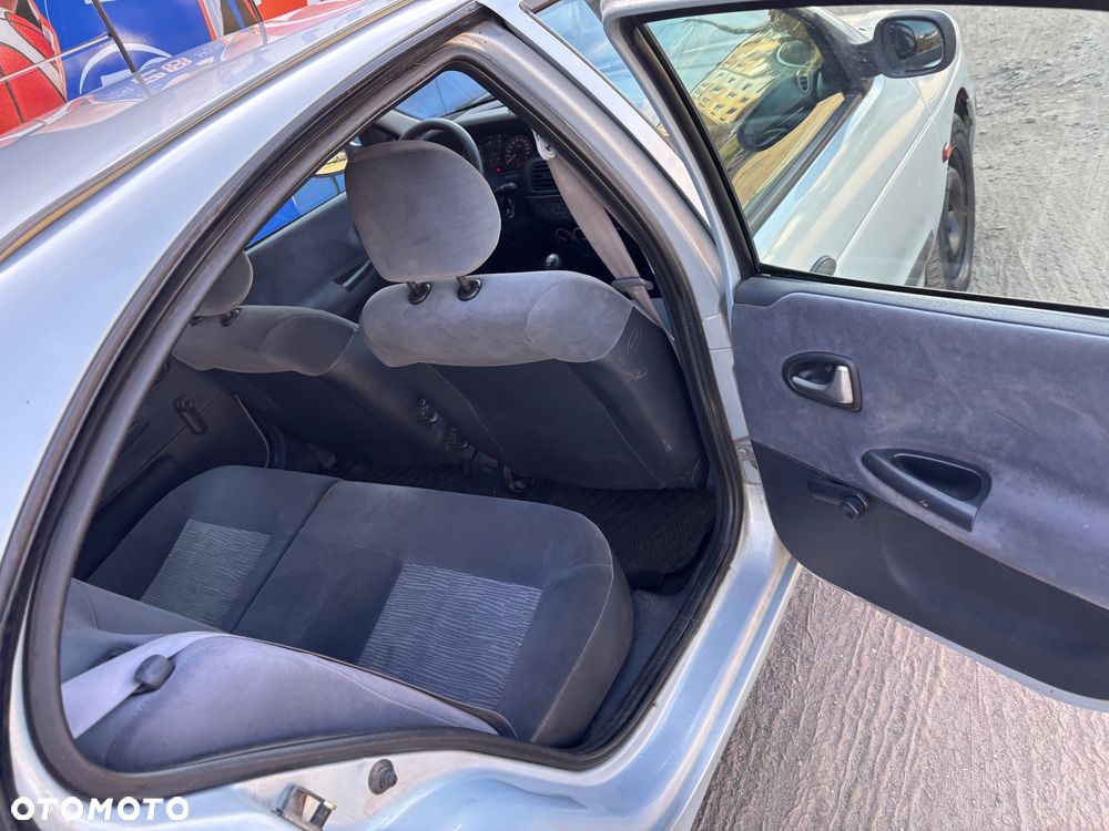Renault Megane - 19